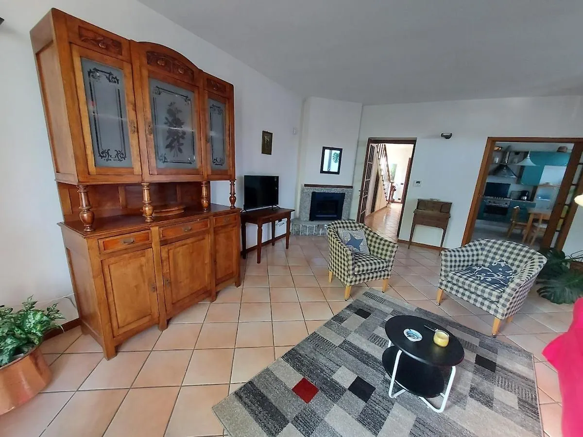 Сasa de vacaciones Villa La Casa Di Anna Comabbio