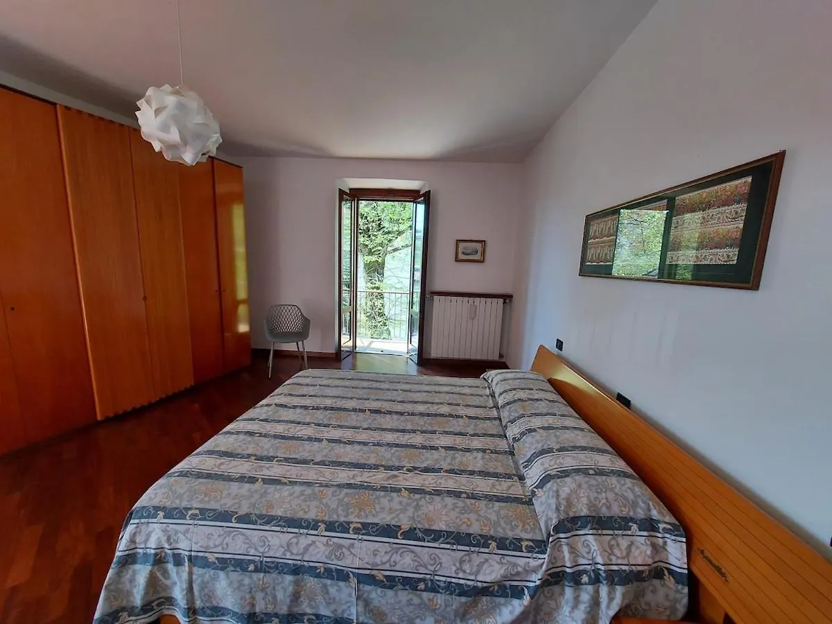 Villa La Casa Di Anna Comabbio 0*,
