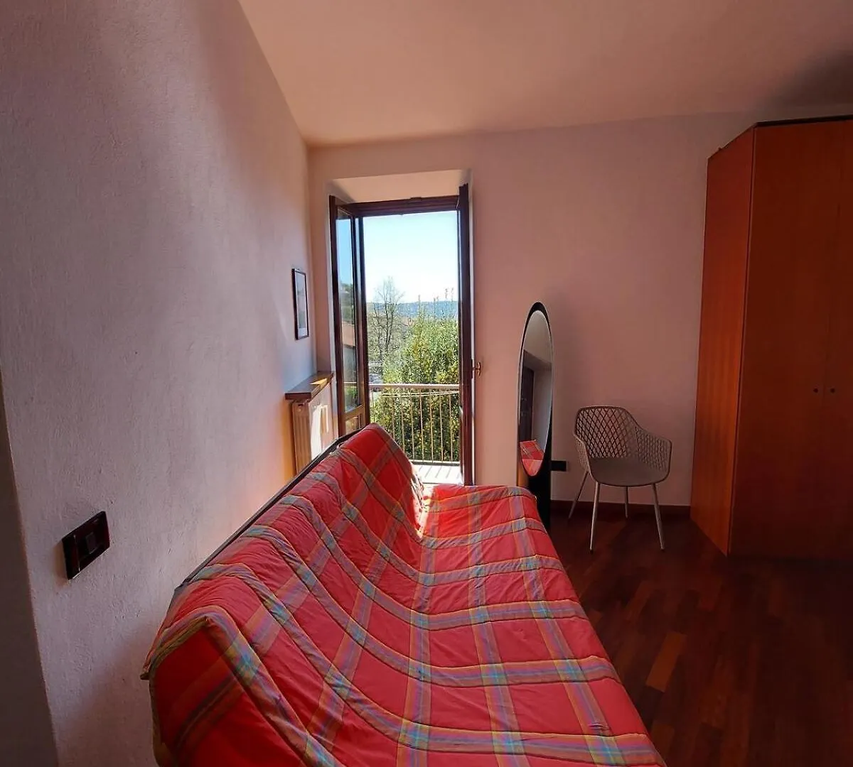 Сasa de vacaciones Villa La Casa Di Anna Comabbio Italia